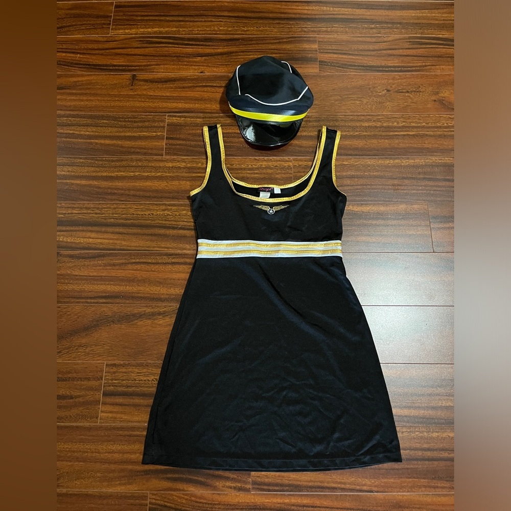 Mile High Captain Mimi Later airline pilot Halloween costume
